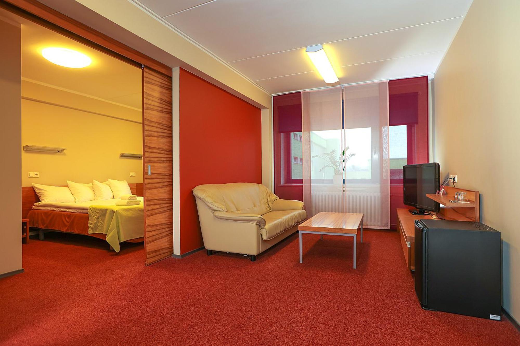 Tartu Rakendusliku Kolledzi Hotell Exteriér fotografie