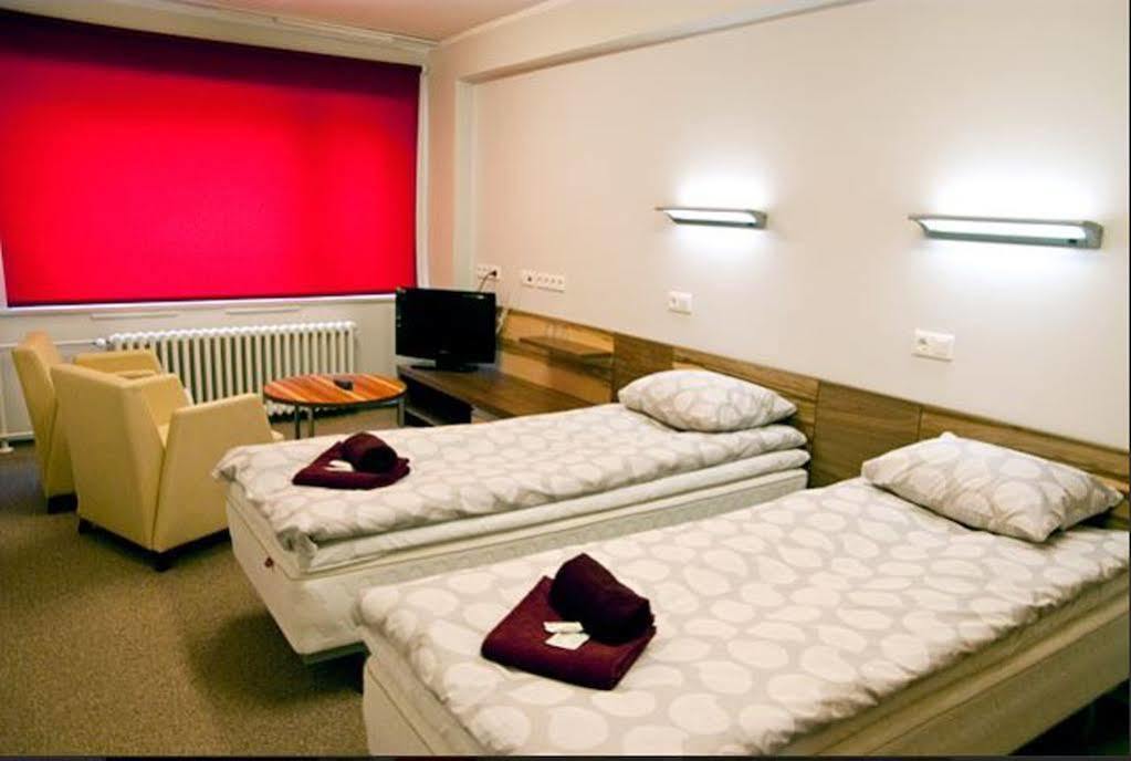 Tartu Rakendusliku Kolledzi Hotell Exteriér fotografie