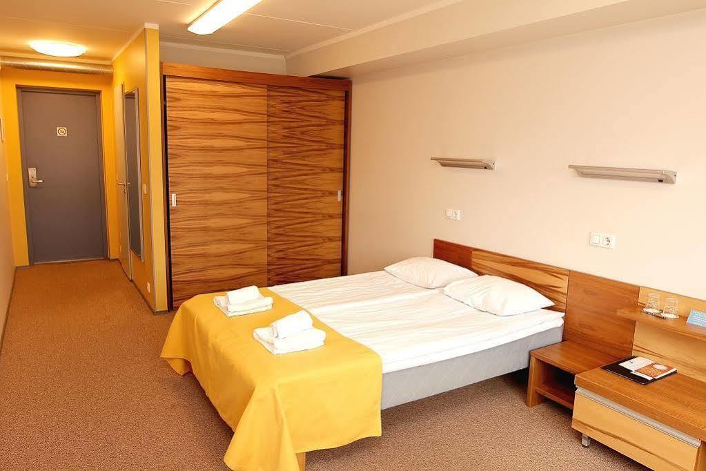 Tartu Rakendusliku Kolledzi Hotell Exteriér fotografie